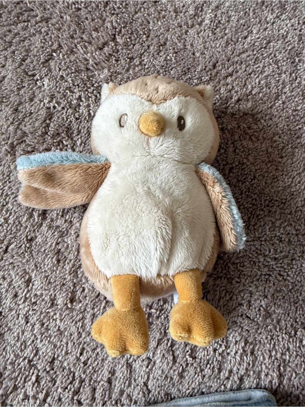 Little Dutch x Miffy Comfort Toy - Soft Baby Snuggle Buddy baby toy lovie bundle - Picture 4 of 10